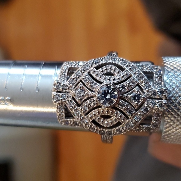 Not Sure Jewelry - Selling Silver Ring